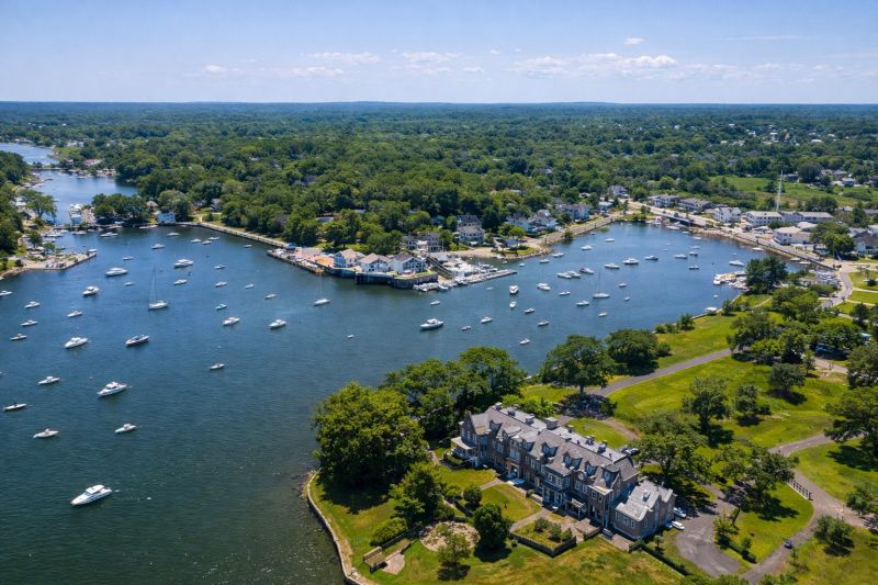 Best Siding Installation pros in Fairhaven, MA